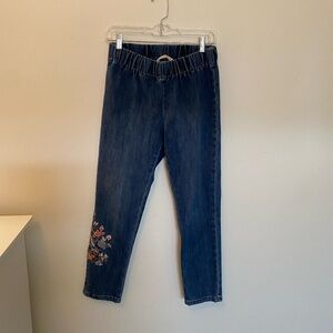 Soft Surroundings embroidered jeans size PS